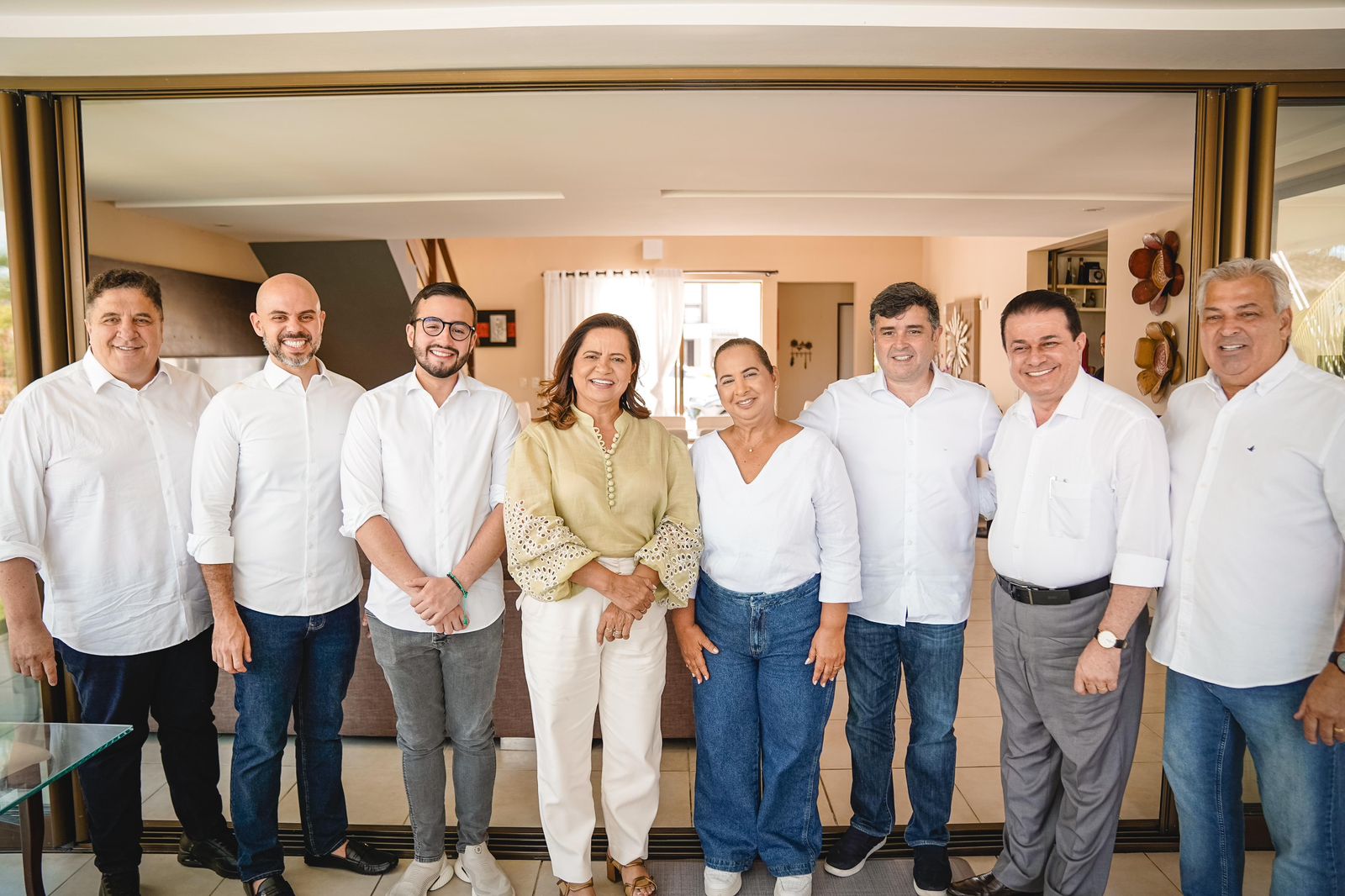 Adilma Lacerda recebe apoio da bancada do PP em sua campanha para Prefeita