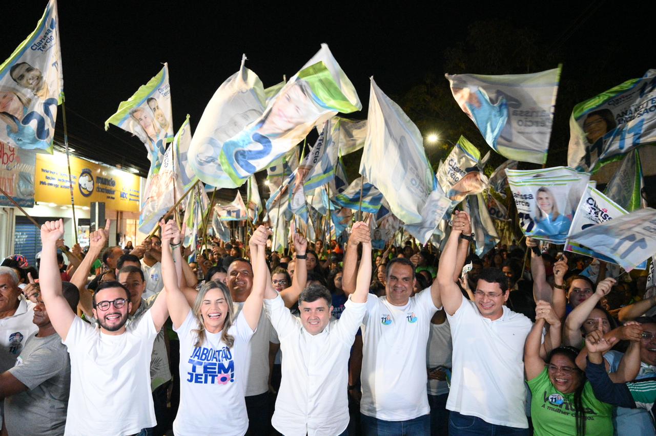 “Jaboatão será a melhor cidade pra se morar de Pernambuco”, afirma Clarissa Tércio durante caminhada  em Jaboatão Centro